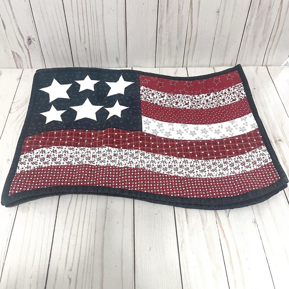 Americana Flag Quilted Table Picnic Holiday Patriot Placemats Set of 4